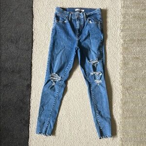 Levi's 720 High Rise Super Skinny Distressed Jeans Size 28